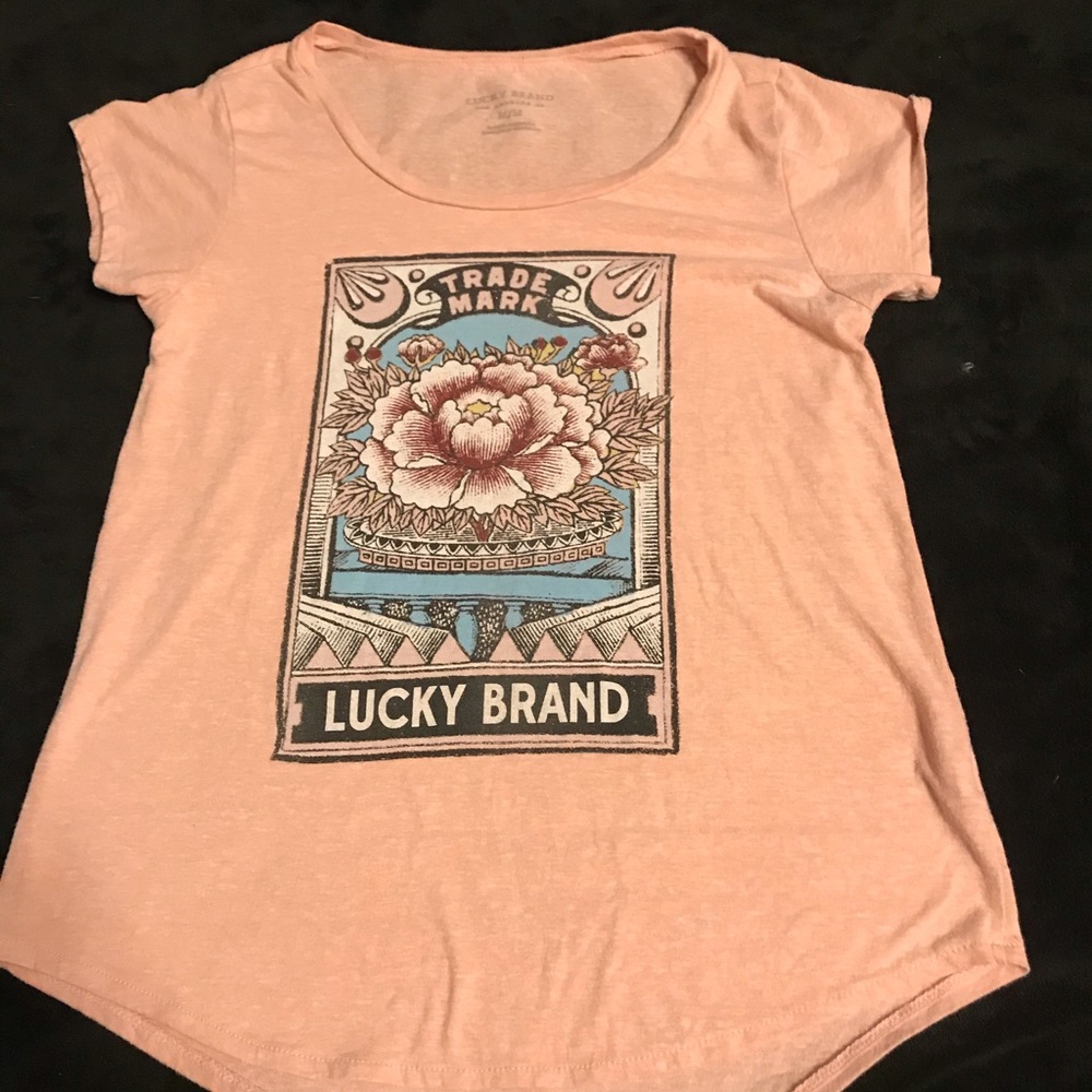 Lucky brand T-shirt